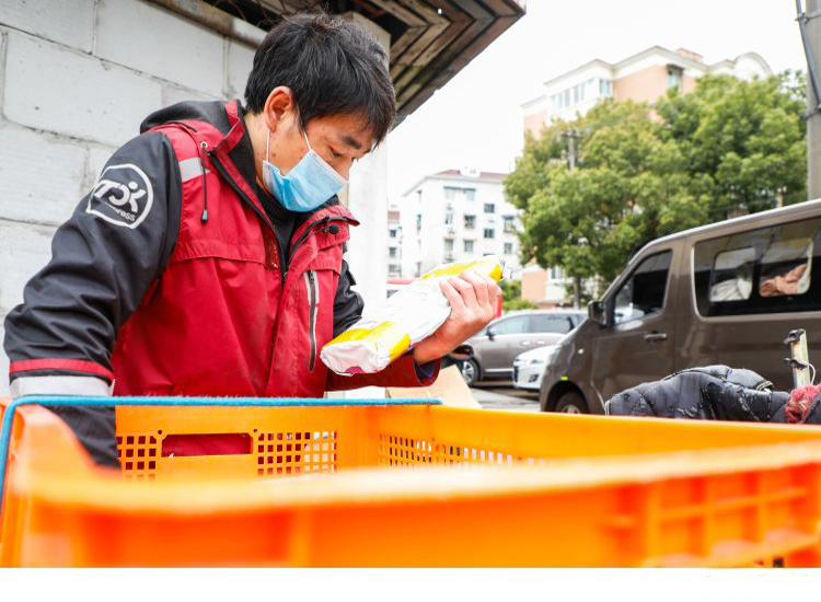 上海房管局：智能快遞柜進小區是大勢所趨，規劃建設導則正在加緊制訂